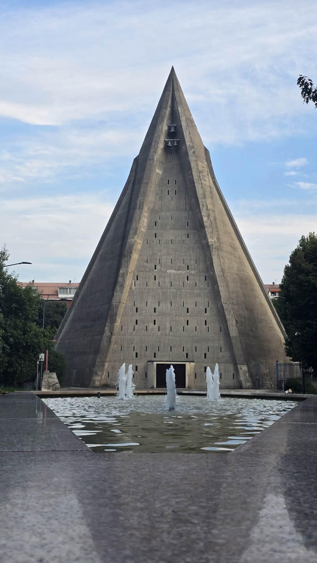 San Giovanni Bono, Milano